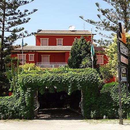 Hotel Ristorante Solari 브리아티코 외부 사진